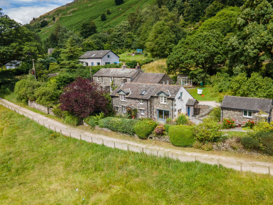Rooking Cottage, Patterdale Holiday Cottage near Ullswater