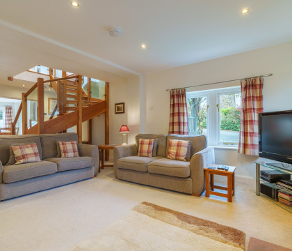 Margaret House - Pooley Bridge, Ullswater - Living Room