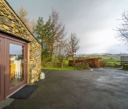 Stoney Calf - Rural cottage for two near Kirkby Lonsdale